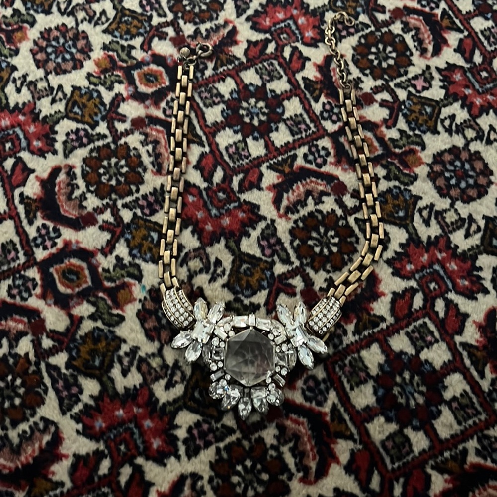 Statement necklace